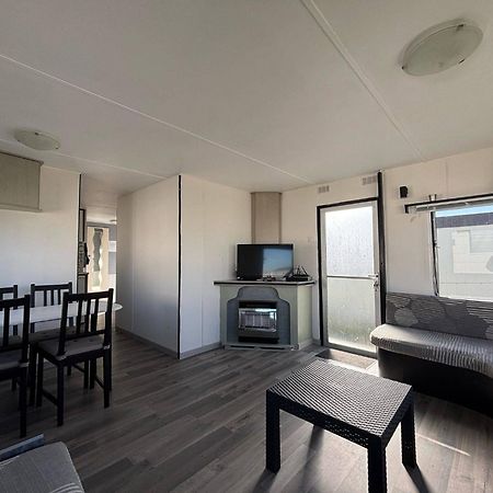 Mobile Home Au Camping New Vennepark Harendijk المظهر الخارجي الصورة