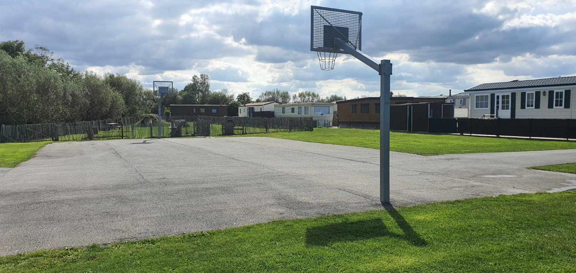 Mobile Home Au Camping New Vennepark Harendijk الغرفة الصورة