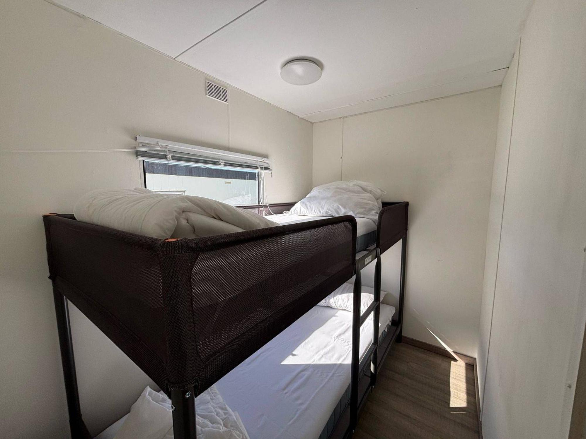 Mobile Home Au Camping New Vennepark Harendijk المظهر الخارجي الصورة
